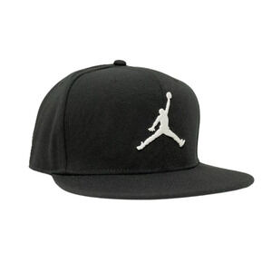 Nike Men's S/M Air Jordan Jumpman Pro Snapback Hat Unisex Black/White FV5296-010
